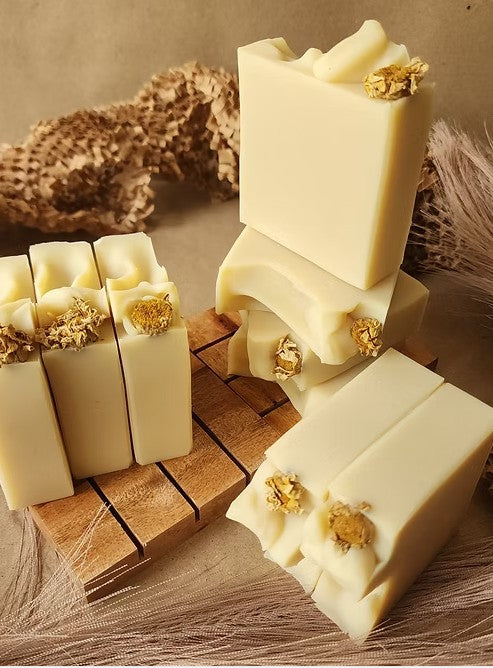 Chamomile (infused with Chamomile flower + rosemary)
