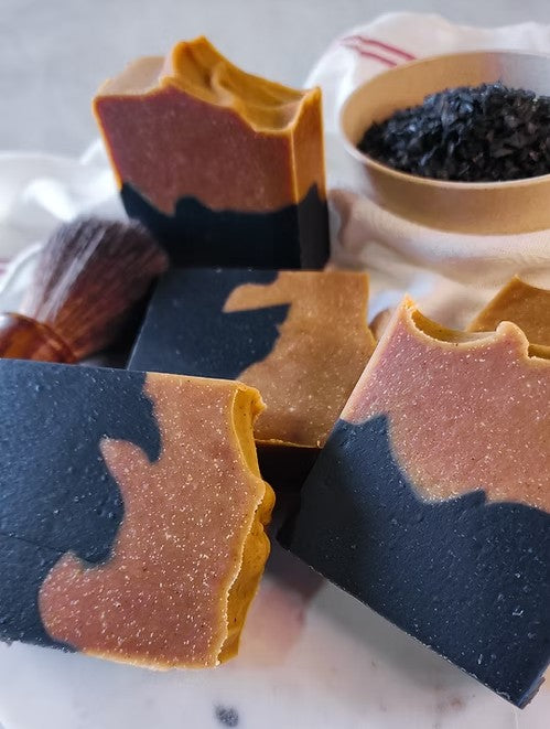 Man Bar Charcoal Powder + Turmeric