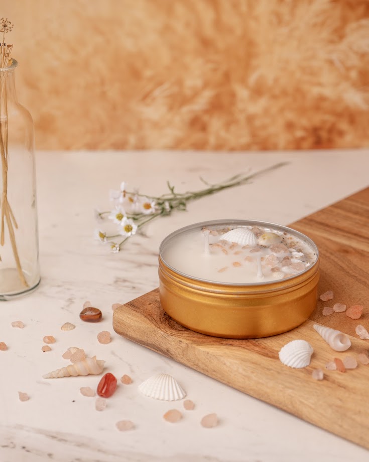 Seaside Breeze Tin Candle