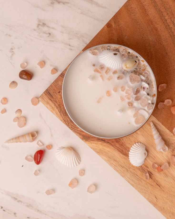 Seaside Breeze Tin Candle