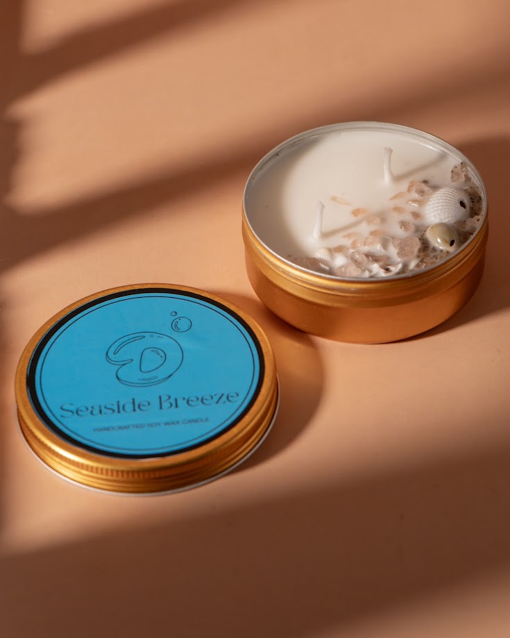 Seaside Breeze Tin Candle
